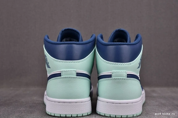 554725-413 554725-413 Blue Mid Mint Jordan 1 0223